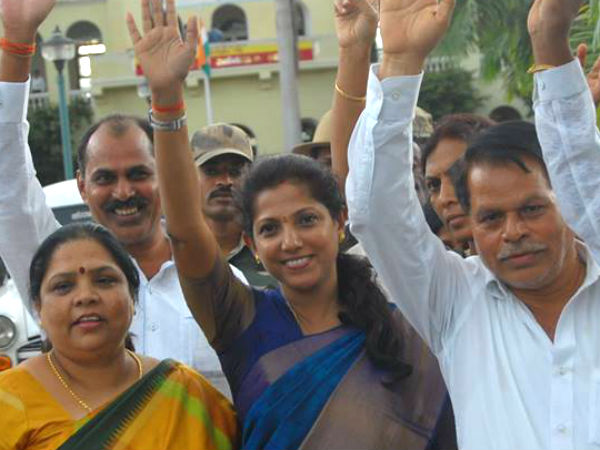 ಹೆಚ್ಚಿಗೆ ಇನ್ನೇನನ್ನೂ ಹೇಳಲಾರೆ, ಕಾದು ನೋಡಿ