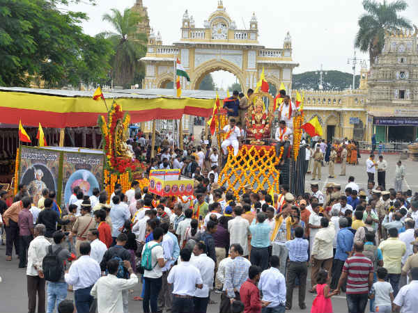 GT Devegowda says everybody needs to strive for the survival of Kannada 