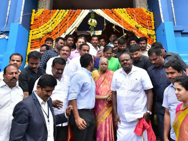 ವರ್ಷಕ್ಕೊಮ್ಮೆ ಮಾತ್ರ ದರ್ಶನ