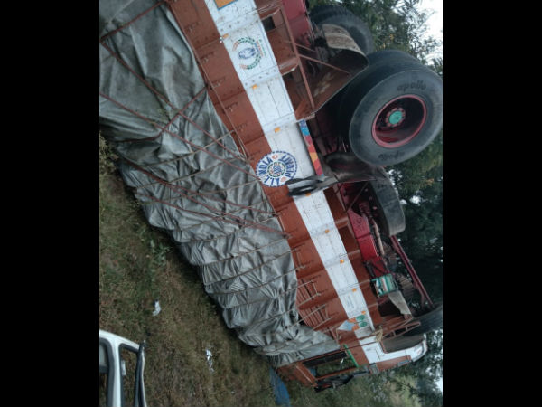 Forced marriage with minor girl in the middle of the road