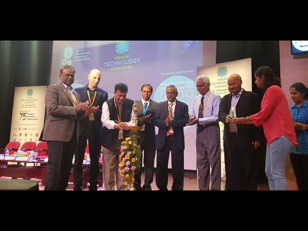 ಸ್ಯಾಟಲೈಟ್ ಕುರಿತು ಖಡ್ಡಾಯ ಪಠ್ಯ