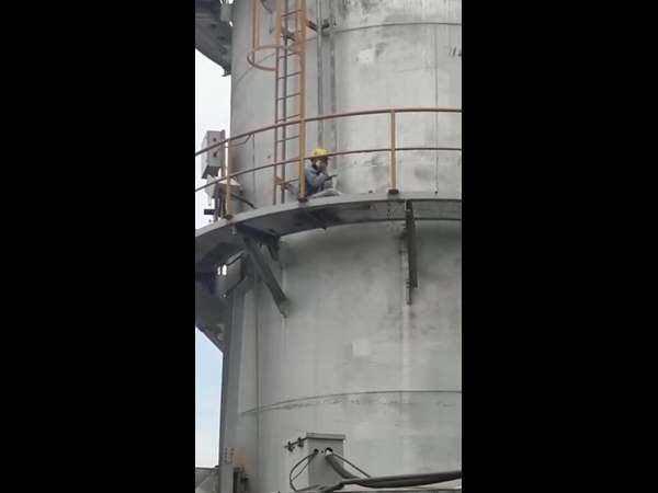 Workman climbs tower to attempt suicide