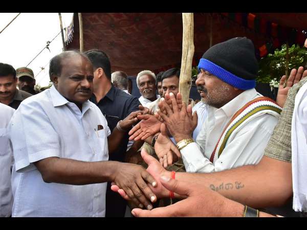 ಯಾರ್ಯಾರು ಇದ್ದರು?