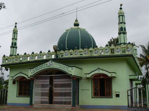 ಯಾರು ಬೇಕಾದರೂ ಮಸೀದಿಗೆ ತೆರಳಲು ಅವಕಾಶವಿತ್ತು 