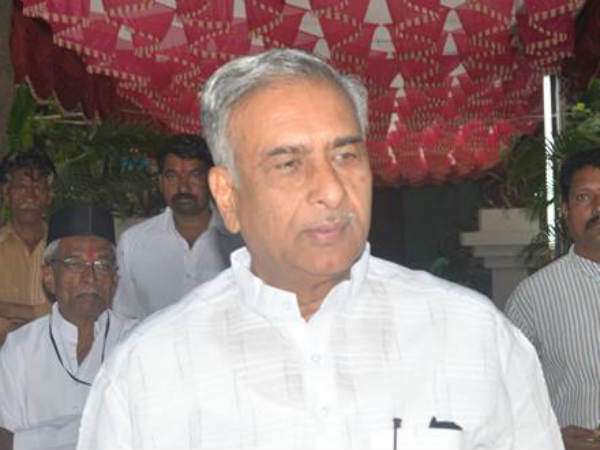 ಈಗಾಗಲೇ ಖಾತೆ ನಿರ್ವಹಿಸಿದ್ದಾರೆ ಹೊರಟ್ಟಿ