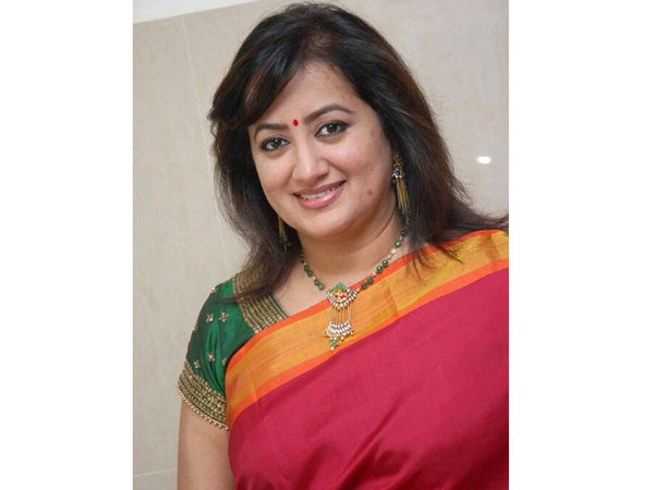 ಸುಮಲತಾ ಅಂಬರೀಶ್ ಮತ ಚಲಾಯಿಸಿಲ್ಲ 