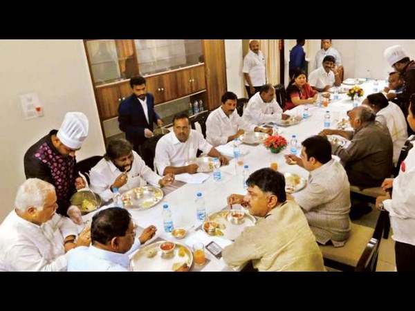 ಜಾರಕಿಹೊಳಿ ಬದಲಿಗೆ ಡಿಕೆಶಿ ಔತಣಕೂಟ ಆಯೋಜನೆ