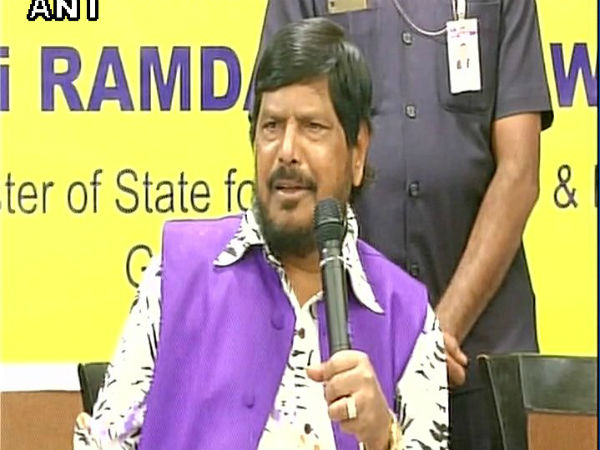 ಆರ್ ಬಿಐ ಮೇಲೆ ಗೂಬೆ? ಆರ್ ಬಿಐ ಮೇಲೆ ಗೂಬೆ?