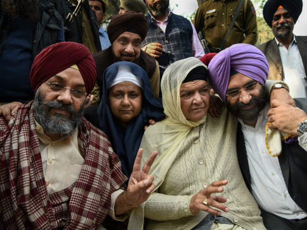 ಮನೆಮಂದಿಯನ್ನು ಕಳೆದುಕೊಂಡವರೆಷ್ಟೋ