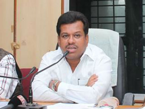 ಕಾಂಗ್ರೆಸ್ ಗುಂಪಿನಲ್ಲಿ ಅಸಮಾಧಾನ ಭುಗಿಲೆದ್ದಿದೆ 