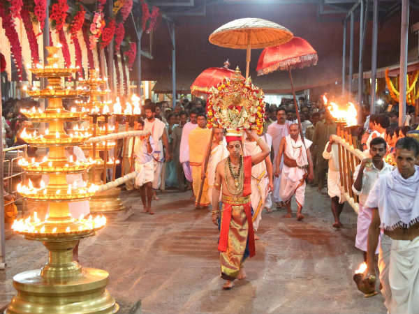 Laksha deepotsava held on Dharmasthala