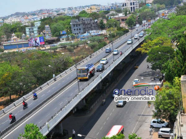Market flyover repair work will start after the arrangements of alternative roads Market flyover repair work will start after the arrangements of alternative roads