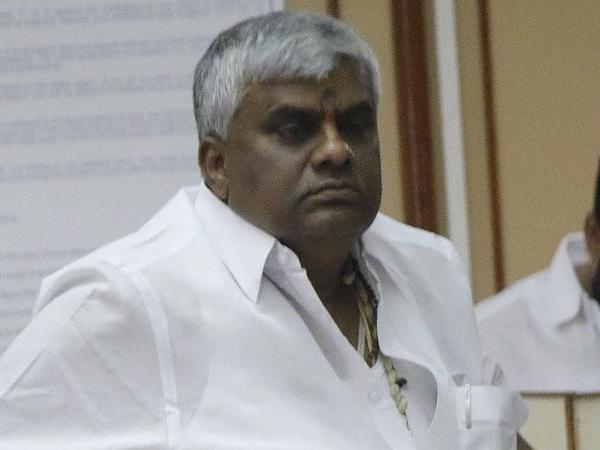 ಸ್ವಾಮಿ ಜಾಗಕ್ಕೆ ರೇವಣ್ಣ ಬಂದರೂ ಓಕೆ