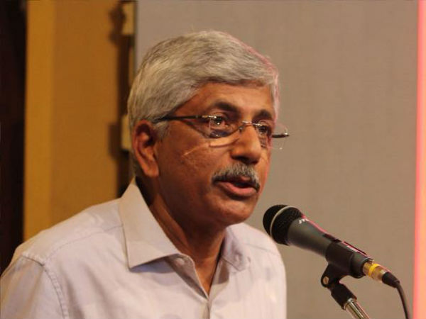 ಯಾರಿಗೆ ಟಿಕೆಟ್?