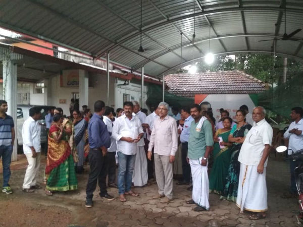 ಸ್ವಂತ ವರ್ಚಸ್ಸಿನಿಂದ ಗೆಲುವು ಸಾಧಿಸಬಲ್ಲ ಮುಖಂಡ 