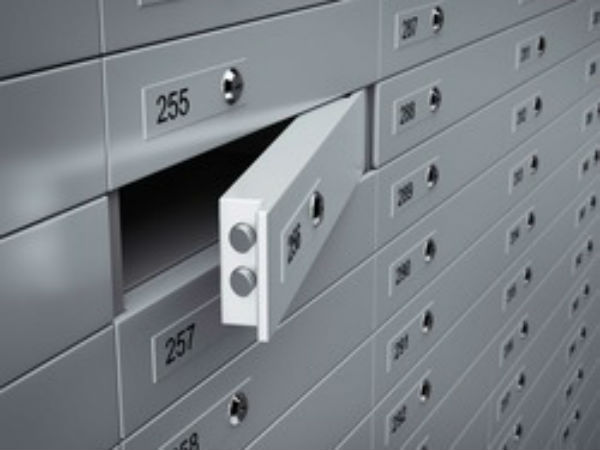 IT department detects more than 30 benami lockers in Delhi
