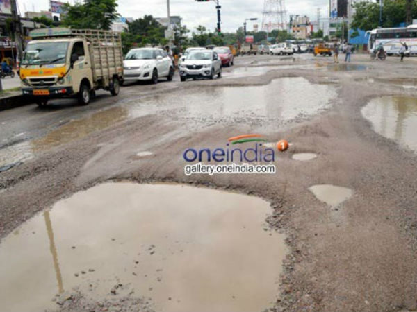 ಕಾಮಗಾರಿಗೆ ಡಾಂಬರು ಇನ್ನೂ ಬಂದಿಲ್ಲ 