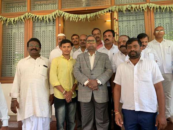 ಸಿದ್ದರಾಮಯ್ಯ ವಿದೇಶಕ್ಕೆ ಸಿದ್ದರಾಮಯ್ಯ ವಿದೇಶಕ್ಕೆ