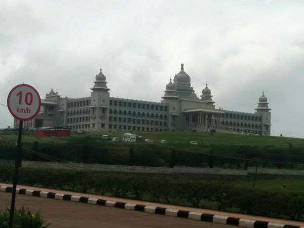 ಸಚಿವಾಲಯ ಶಿಫ್ಟ್‌