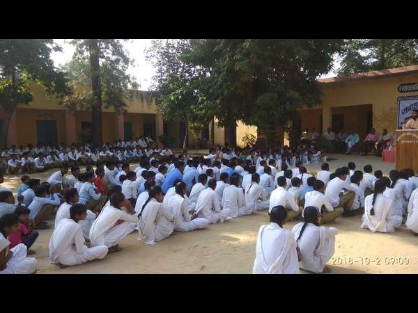 ಎಲ್ಲಿಂದ ಬರುತ್ತಿತ್ತು ಹಣ?