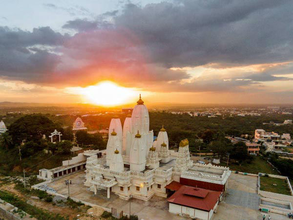  ಓಂಕಾರೇಶ್ವರ ದೇವಸ್ಥಾನ 