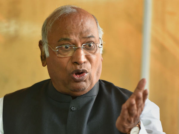 'ಪೂರ್ವನಿಯೋಜಿತ ಮಾದರಿಯ ಸಭೆ'