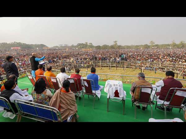 ನೂರುಕೋಟಿ ಜನ ಮೋದಿ ಜೊತೆಗಿದ್ದಾರೆ!