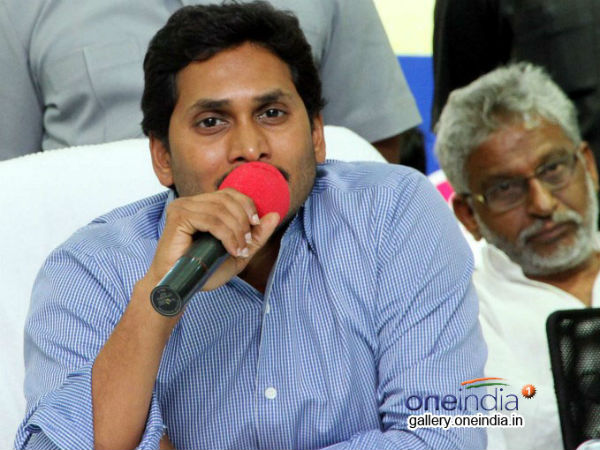 ವೈಎಸ್‌ಆರ್ ಕಾಂಗ್ರೆಸ್ ಮೌನ