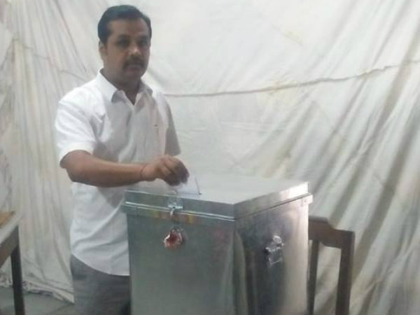 ಎರಡು ಬಾರಿ ಶಾಸಕರಾಗಿ ಆಯ್ಕೆ