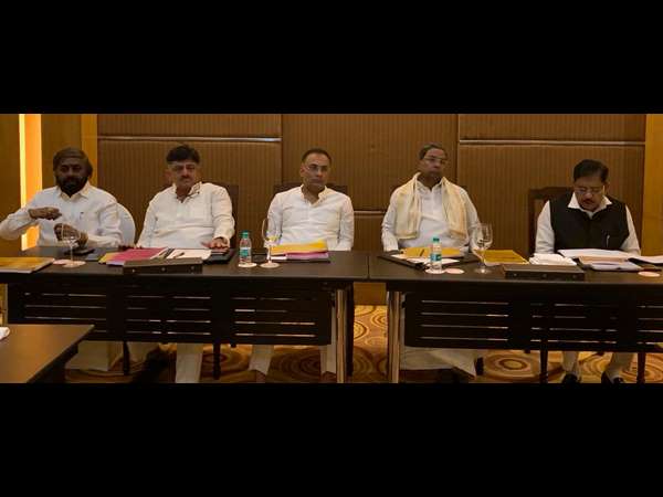 ಸಿದ್ದರಾಮಯ್ಯ ಹೇಳಿದ್ದೇನು? ಸಿದ್ದರಾಮಯ್ಯ ಹೇಳಿದ್ದೇನು?