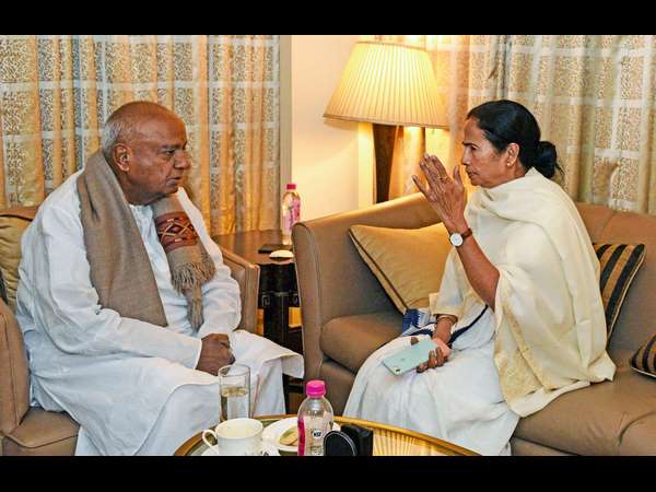 'ಮೈತ್ರಿ ಸರ್ಕಾರ ಗಟ್ಟಿ ಆಡಳಿತ ನೀಡುತ್ತವೆಂದು ಸಾಬೀತು ಮಾಡೋಣ' 'ಮೈತ್ರಿ ಸರ್ಕಾರ ಗಟ್ಟಿ ಆಡಳಿತ ನೀಡುತ್ತವೆಂದು ಸಾಬೀತು ಮಾಡೋಣ'