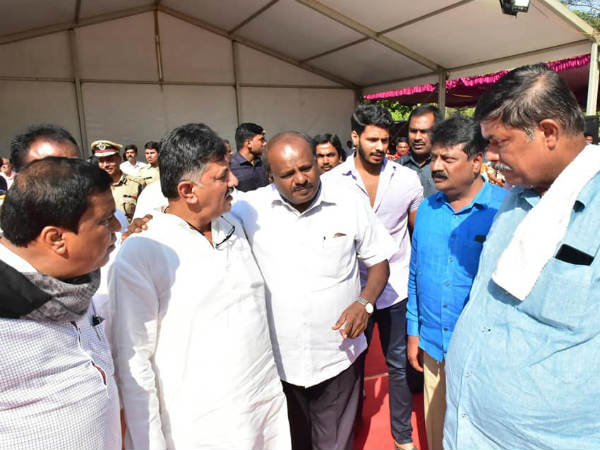 ಶಾಸಕರಿಗೆ ಸಚಿವ ಸ್ಥಾನ ಕೊಡಿ