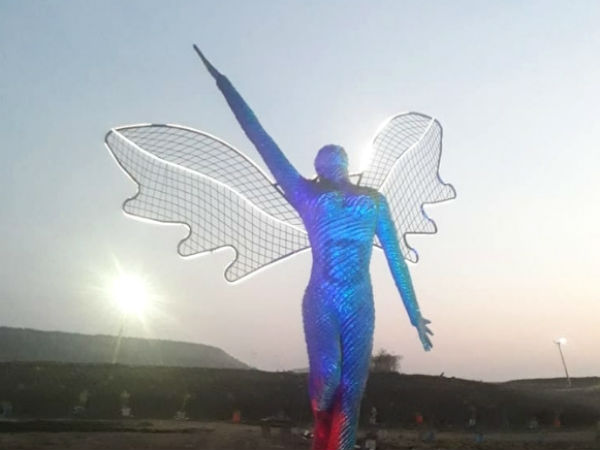 ಕಸದ ಮರುಬಳಕೆಗೆ ರವಾನೆ ಕಸದ ಮರುಬಳಕೆಗೆ ರವಾನೆ