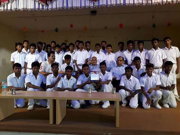 ಫ್ಲಾಟ್ ಮಾಡಿ ಪಟ್ನಾ ಸೇರಿದರು