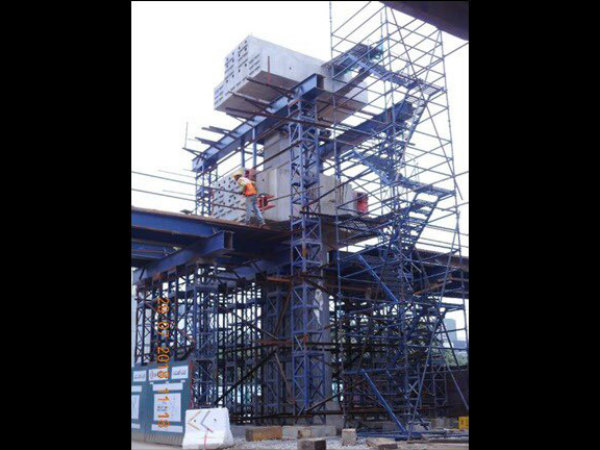 ಮೆಟ್ರೋ ಕಾಮಗಾರಿ ಪೂರ್ಣ ಗುರಿ ಮುಂದಕ್ಕೆ 