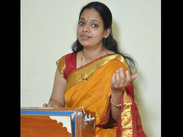 Shwetha madappadis one act play show in mysuru 