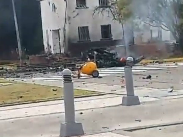 5 killed, 10 injured in car bombing at police academy in Colombia 5 killed, 10 injured in car bombing at police academy in Colombia