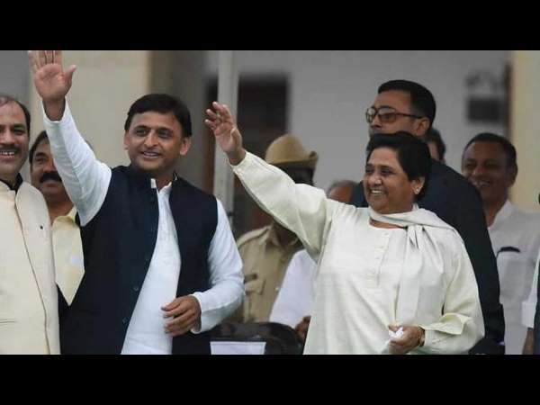 ಅಖಿಲೇಶ್ ಮತ್ತು ಮಾಯಾವತಿ ಅಖಿಲೇಶ್ ಮತ್ತು ಮಾಯಾವತಿ