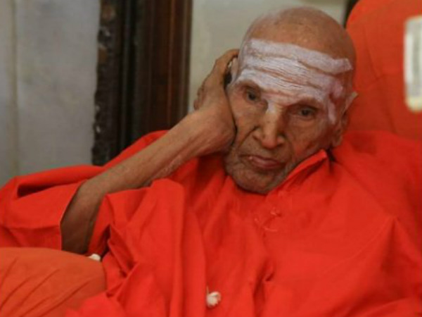 Shivakumara Swamiji death : Holiday to private schools in Bengaluru on Tuesday Shivakumara Swamiji death : Holiday to private schools in Bengaluru on Tuesday