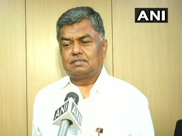 ಕಾಂಗ್ರೆಸ್ಸಿನ ಪ್ರಭಾವಿ ಮುಖಂಡ ಬಿ ಕೆ ಹರಿಪ್ರಸಾದ್ ಅವರ ಹೆಸರೂ ಕೇಳಿಬರುತ್ತಿದೆ 