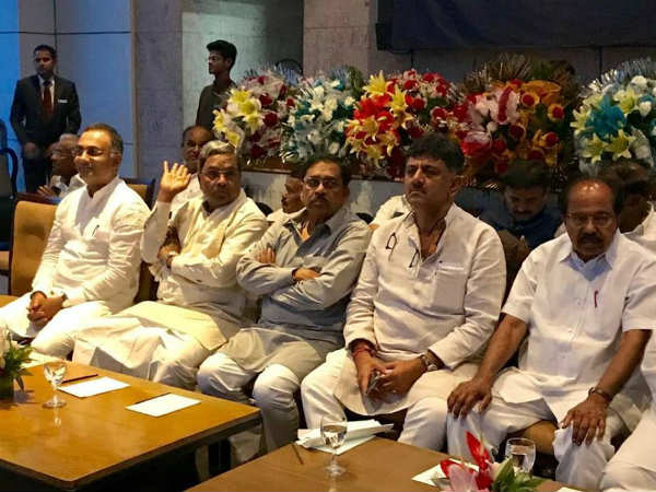 ಮಾಜಿ ಸಚಿವರಿಗೆ ಟಿಕೆಟ್