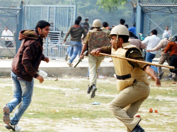 ಲಾಠಿ ಏಟು ತಿಂದವರೆಲ್ಲ ಉಗ್ರರಾಗಬೇಕೆ?