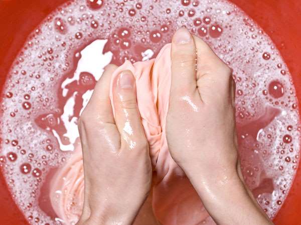 Your easy guide to the art of washing clothes