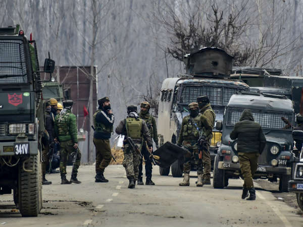 ಮೂರು ಜನರ ತಂಡದಿಂದ ದಾಳಿ