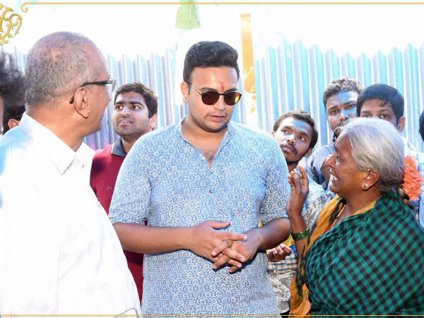 Yaduveer Visited to heritage building of Devaraja Market