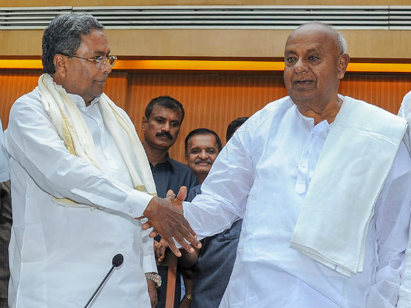 ಸಿದ್ದರಾಮಯ್ಯ ಅಡ್ಡಗಾಲು