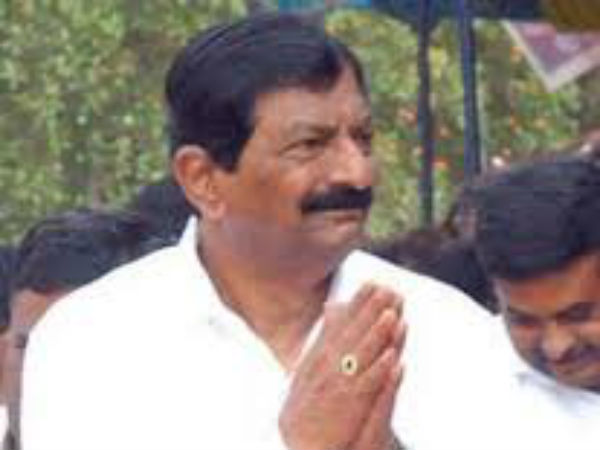 ವಾಣಿಜ್ಯ ಕಟ್ಟಡಗಳು ಎಷ್ಟಿವೆ?