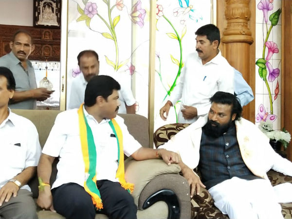 ಅನ್ಯ ಕಾರ್ಯದ ನಿಮಿತ್ತ ಬಂದಿಲ್ಲ 
