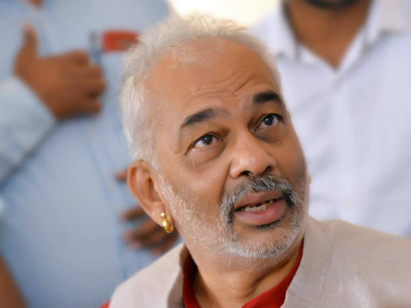 ಮಂಜು ಅವರ ಒಟ್ಟು ಆಸ್ತಿ ಎಷ್ಟಿದೆ?