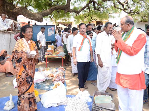 Bellary Lok Sabha constituency BJP Candidate Campaign 